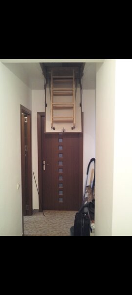 Popesti Leordeni, central